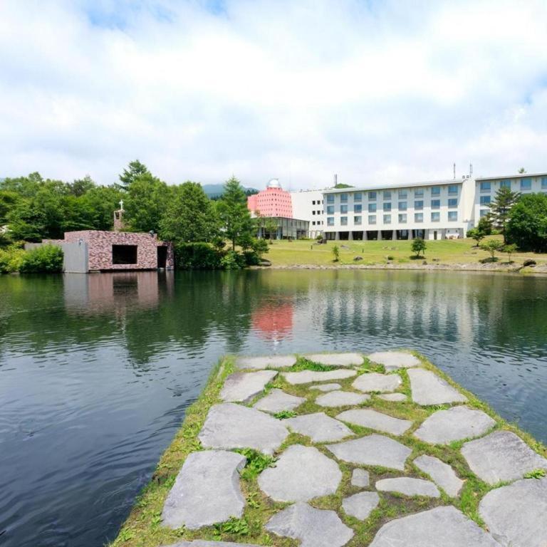 Izumigo Kiyosato Kogen Hotel Хокуто Екстериор снимка